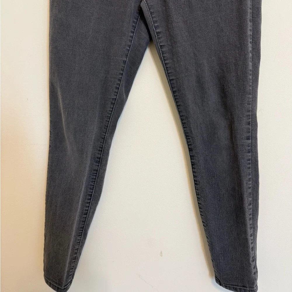 Women's Gray Jeans - Picture 3 of 5